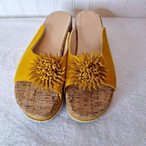 Womens Boutique Unbranded Slip On Espadrilles 42 US‎ 11 Mustard Fringe Flower - Picture 1 of 15